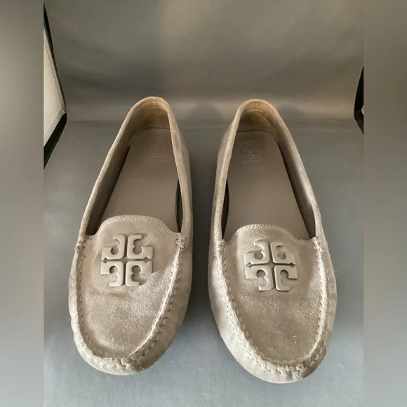 Tory Burch taupe Lowell 2 Driver suede loafer shoe - Picture 2 of 6